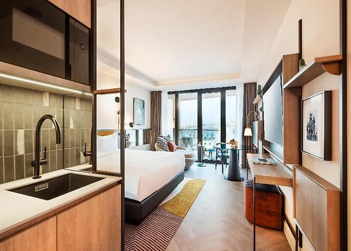 Kennedy 89 Frankfurt, Part Of Hyatt Otel 5*